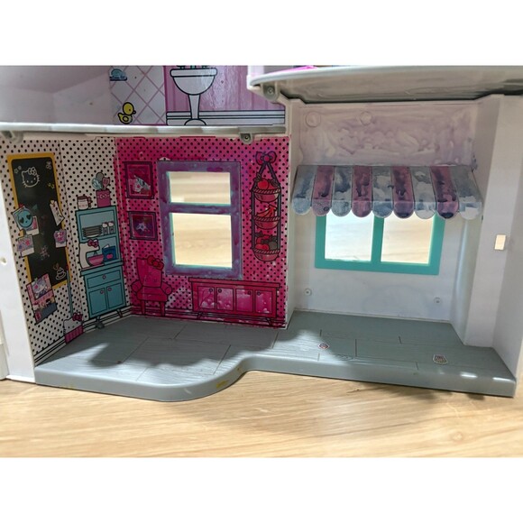 HELLO KITTY & FRIENDS Fold-Out Dollhouse Playset Sanrio 2016 Just Play 15" - Picture 5 of 10